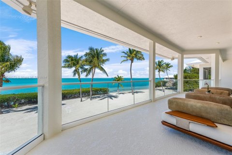 Villa ou maison à vendre à Key Largo, Floride: 8 chambres, 831.38 m2 № 1045109 - photo 4