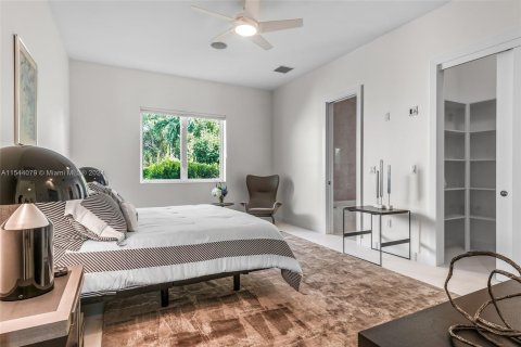 Casa en venta en Key Largo, Florida, 8 dormitorios, 831.38 m2 № 1045109 - foto 26