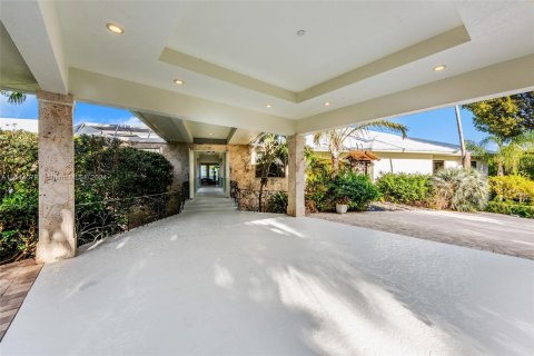 Villa ou maison à vendre à Key Largo, Floride: 8 chambres, 831.38 m2 № 1045109 - photo 11