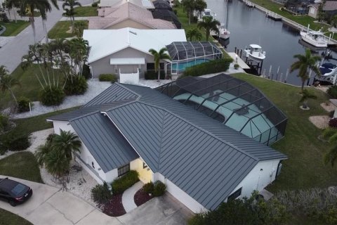 Villa ou maison à vendre à Punta Gorda, Floride: 3 chambres, 160.81 m2 № 1020805 - photo 6