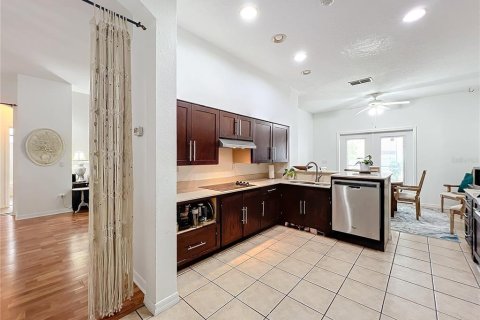 Casa en alquiler en Orlando, Florida, 3 dormitorios, 171.31 m2 № 1387273 - foto 13