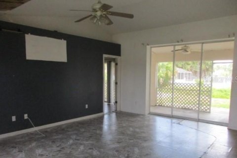 Casa en venta en North Port, Florida, 3 dormitorios, 172.52 m2 № 1191613 - foto 3