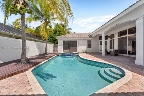 Casa en venta en Miramar, Florida, 4 dormitorios, 287.25 m2 № 1329596 - foto 8