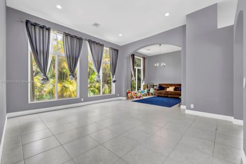 Villa ou maison à vendre à Miramar, Floride: 4 chambres, 287.25 m2 № 1329596 - photo 19