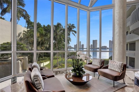 Copropriété à vendre à Aventura, Floride: 2 chambres, 177.26 m2 № 1329597 - photo 13