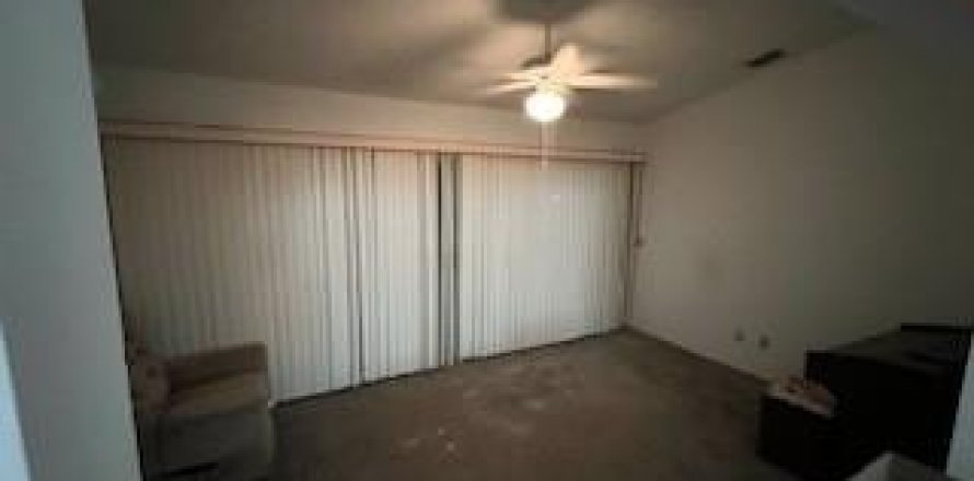 House in Hobe Sound, Florida 2 bedrooms, 120.68 sq.m. № 1216319