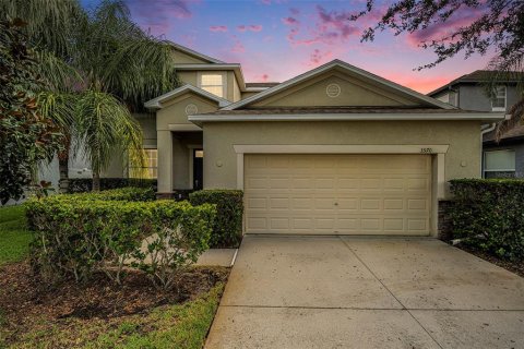 Villa ou maison à vendre à Land O' Lakes, Floride: 4 chambres, 234.95 m2 № 1340600 - photo 1