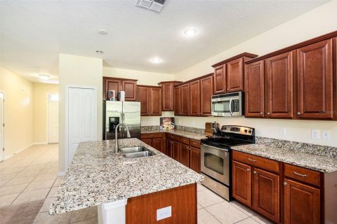 Casa en venta en Land O' Lakes, Florida, 4 dormitorios, 234.95 m2 № 1340600 - foto 8