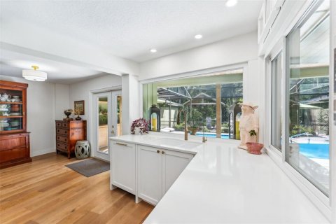 Villa ou maison à vendre à Tampa, Floride: 4 chambres, 308.62 m2 № 1404940 - photo 17