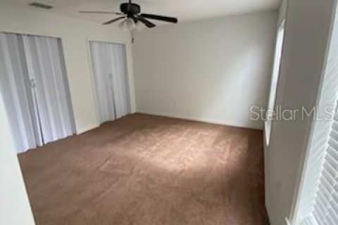 Condo in Winter Haven, Florida, 2 bedrooms  № 1383288 - photo 4