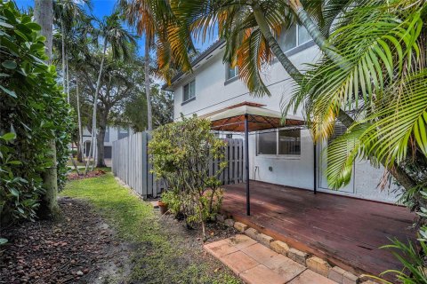 Townhouse in Fort Lauderdale, Florida 4 bedrooms, 191.56 sq.m. № 1057894 - photo 26