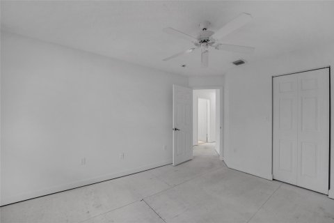 Adosado en venta en Fort Lauderdale, Florida, 4 dormitorios, 191.56 m2 № 1057894 - foto 5