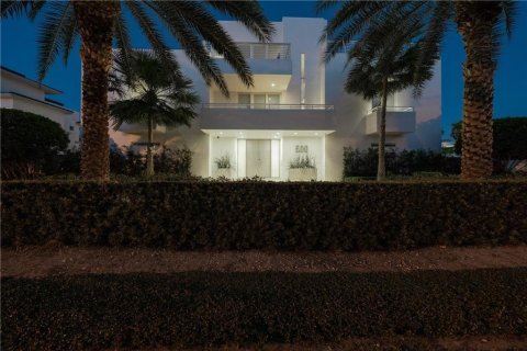 Villa ou maison à vendre à Fort Lauderdale, Floride: 6 chambres, 723.52 m2 № 1026363 - photo 19