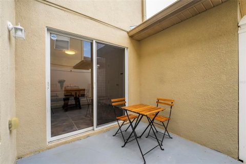 Adosado en venta en Orlando, Florida, 3 dormitorios, 163.79 m2 № 1303570 - foto 15