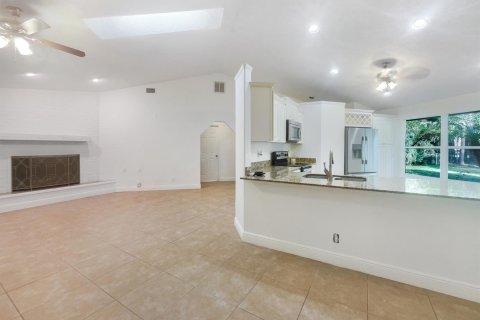 Casa en venta en Jupiter, Florida, 3 dormitorios, 180.97 m2 № 1074618 - foto 11