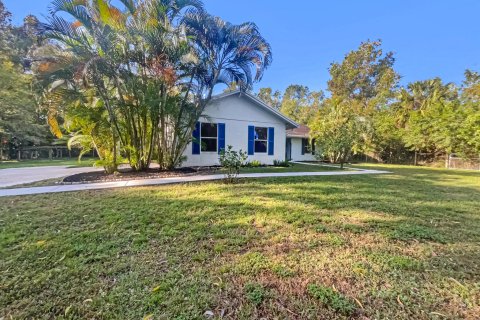 House in Jupiter, Florida 3 bedrooms, 180.97 sq.m. № 1074618 - photo 20