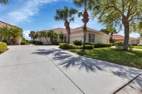 Villa ou maison à vendre à Port Charlotte, Floride: 3 chambres, 169.18 m2 № 1066707 - photo 2