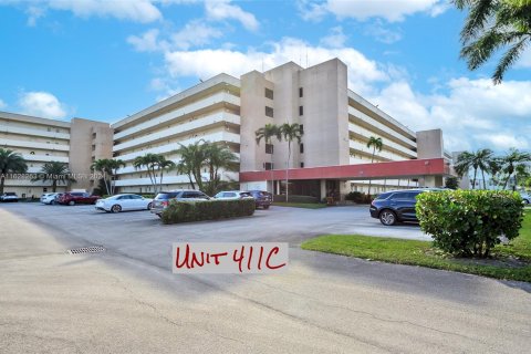 Copropriété à vendre à Pembroke Pines, Floride: 1 chambre, 74.32 m2 № 1282161 - photo 18