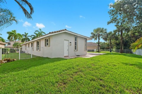 Villa ou maison à vendre à Weston, Floride: 4 chambres, 252.32 m2 № 1398369 - photo 30