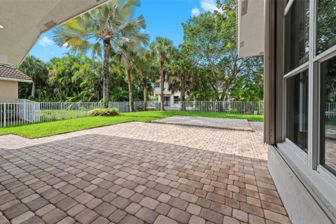 Villa ou maison à vendre à Weston, Floride: 4 chambres, 252.32 m2 № 1398369 - photo 28