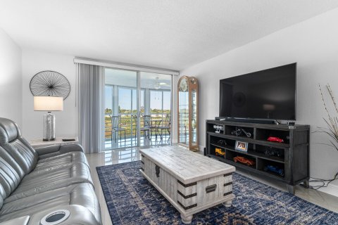 Copropriété à vendre à Boca Raton, Floride: 2 chambres, 120.77 m2 № 1092772 - photo 10