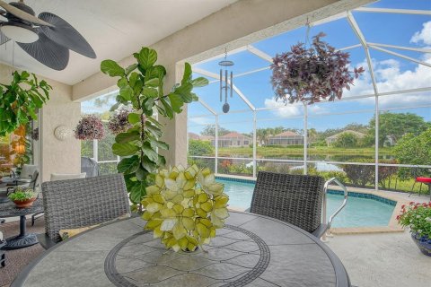 Villa ou maison à vendre à Sarasota, Floride: 2 chambres, 172.8 m2 № 1390601 - photo 16