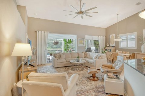 Villa ou maison à vendre à Sarasota, Floride: 2 chambres, 172.8 m2 № 1390601 - photo 2