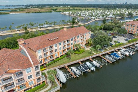 Copropriété à vendre à Tampa, Floride: 2 chambres, 91.97 m2 № 1390624 - photo 3