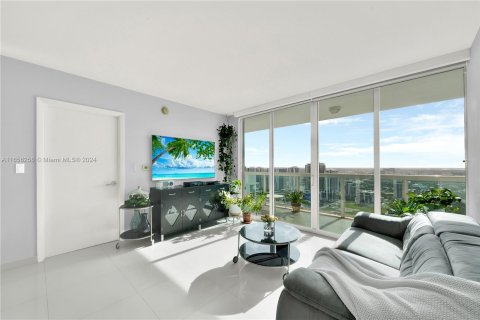 Condominio en venta en Miami, Florida, 2 dormitorios, 106.28 m2 № 1356997 - foto 4