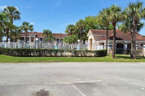 Condominio en venta en Orlando, Florida, 3 dormitorios, 107.95 m2 № 1083491 - foto 15