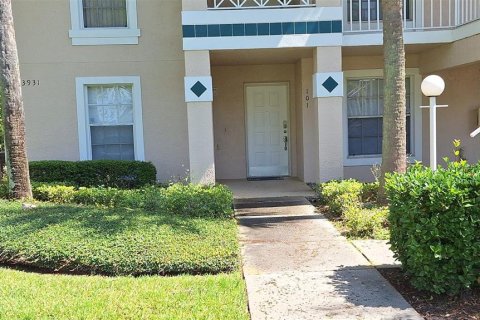Condominio en venta en Orlando, Florida, 3 dormitorios, 107.95 m2 № 1083491 - foto 2