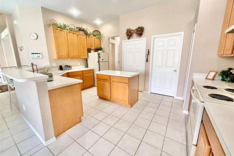 Casa en venta en Davenport, Florida, 4 dormitorios, 225.1 m2 № 1347079 - foto 7