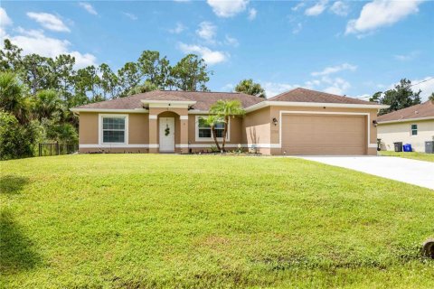 Villa ou maison à vendre à North Port, Floride: 3 chambres, 132.57 m2 № 1371369 - photo 1