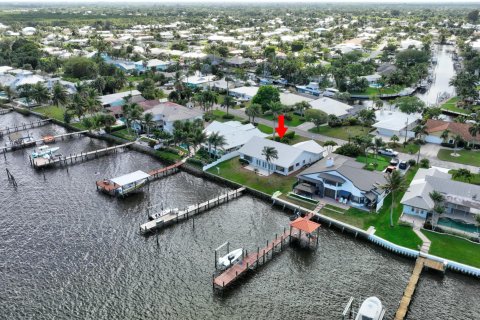 Casa en venta en Palm City, Florida, 3 dormitorios, 202.81 m2 № 1061105 - foto 9