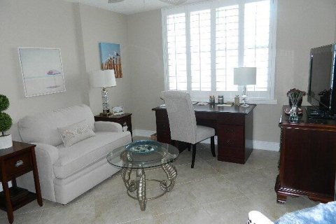 Condominio en venta en Highland Beach, Florida, 2 dormitorios, 102.19 m2 № 1061108 - foto 4