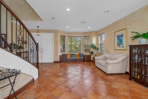 Villa ou maison à vendre à Pembroke Pines, Floride: 5 chambres, 290.23 m2 № 1240563 - photo 10