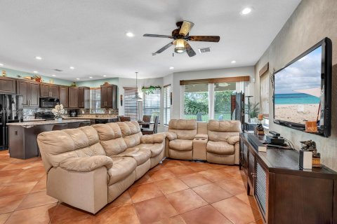 Villa ou maison à vendre à Pembroke Pines, Floride: 5 chambres, 290.23 m2 № 1240563 - photo 19