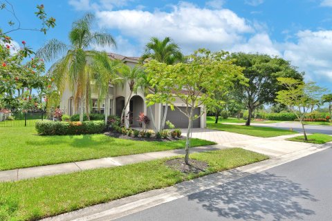 Villa ou maison à vendre à Pembroke Pines, Floride: 5 chambres, 290.23 m2 № 1240563 - photo 4