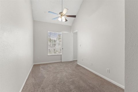 Condo in Tampa, Florida, 2 bedrooms  № 1395633 - photo 15