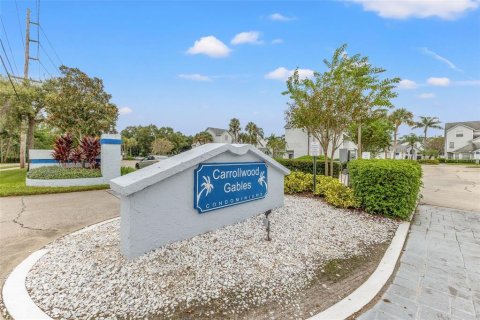 Condo in Tampa, Florida, 2 bedrooms  № 1395633 - photo 18