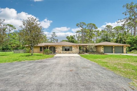 Villa ou maison à vendre à North Port, Floride: 3 chambres, 181.44 m2 № 1247285 - photo 4