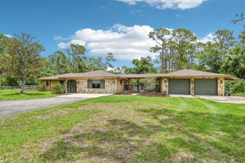 Villa ou maison à vendre à North Port, Floride: 3 chambres, 181.44 m2 № 1247285 - photo 3