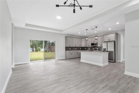 Villa ou maison à vendre à DeLand, Floride: 4 chambres, 142.98 m2 № 1247973 - photo 5