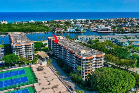 Condo in Boca Raton, Florida, 1 bedroom  № 1060356 - photo 1