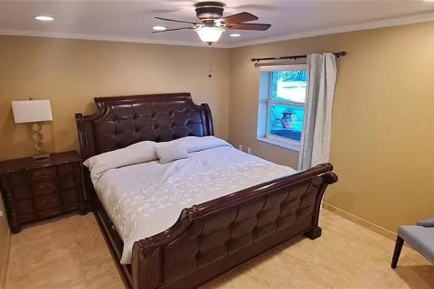 Casa en venta en Okeechobee, Florida, 5 dormitorios, 429.21 m2 № 1036143 - foto 18