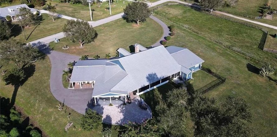 Villa ou maison à Okeechobee, Floride 5 chambres, 429.21 m2 № 1036143