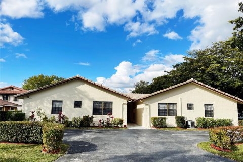 Immobilier commercial à vendre à Coral Springs, Floride: 363.71 m2 № 1036144 - photo 7