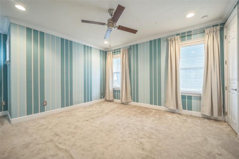 Villa ou maison à vendre à Tampa, Floride: 5 chambres, 332.22 m2 № 1397088 - photo 20