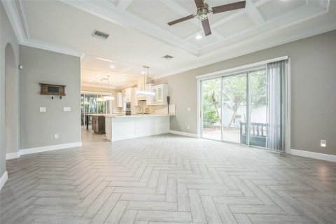 Villa ou maison à vendre à Tampa, Floride: 5 chambres, 332.22 m2 № 1397088 - photo 7