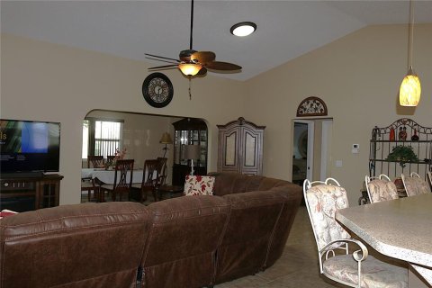 Casa en venta en Leesburg, Florida, 3 dormitorios, 181.81 m2 № 1378401 - foto 15